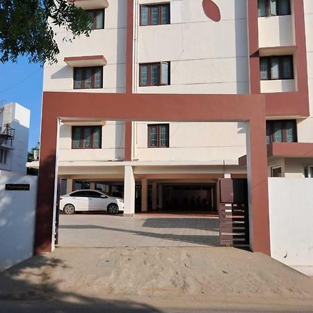 Mayfair Service Apartments Coimbatore Ngoại thất bức ảnh